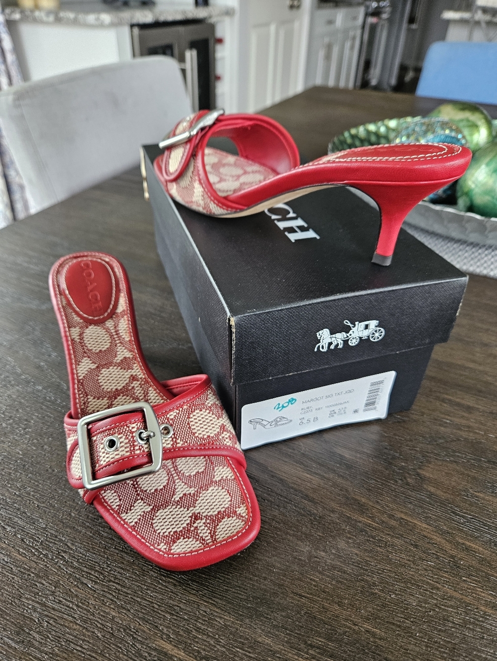 COACH Margot Signature Canvas Buckle Slide Sandals NWT/NIB - Picture 4 of 6